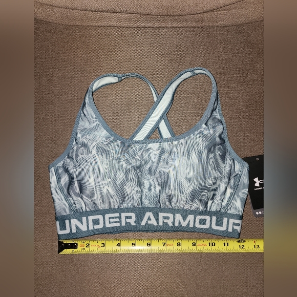 NWT UNDER ARMOUR Printed Mid Crossback Sports Bra - Size M - Picture 3 of 5